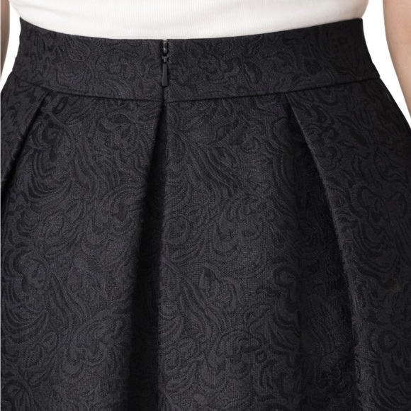 🆕🌹Black Jacquard pleated midi winter skirt - Picture 3 of 4